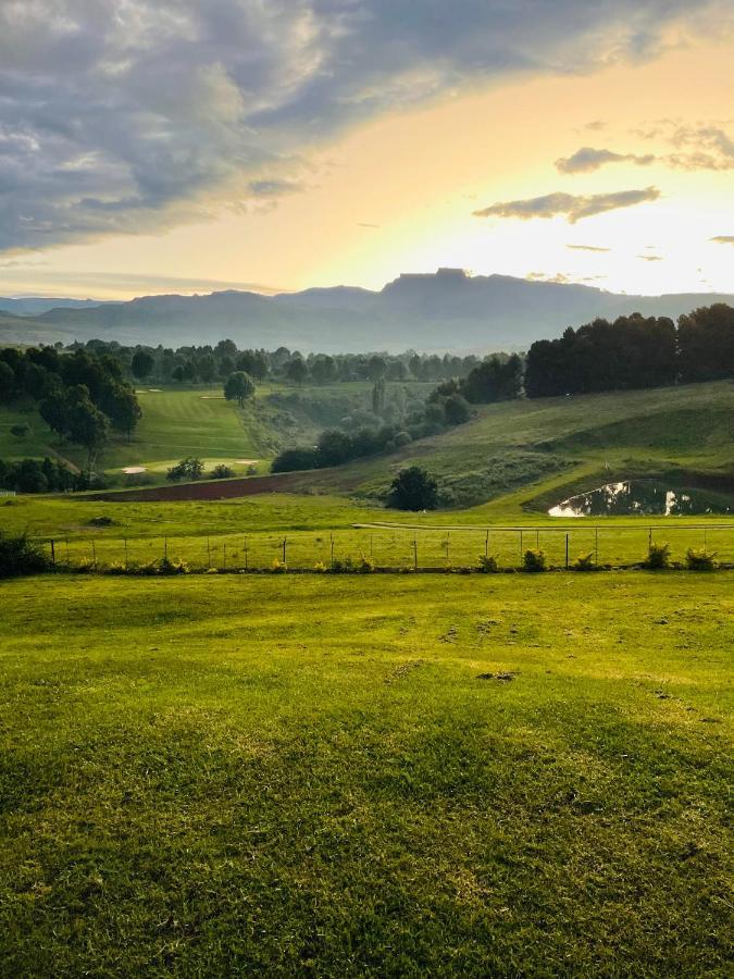 Porterfield Guest House, Champagne Valley Экстерьер фото