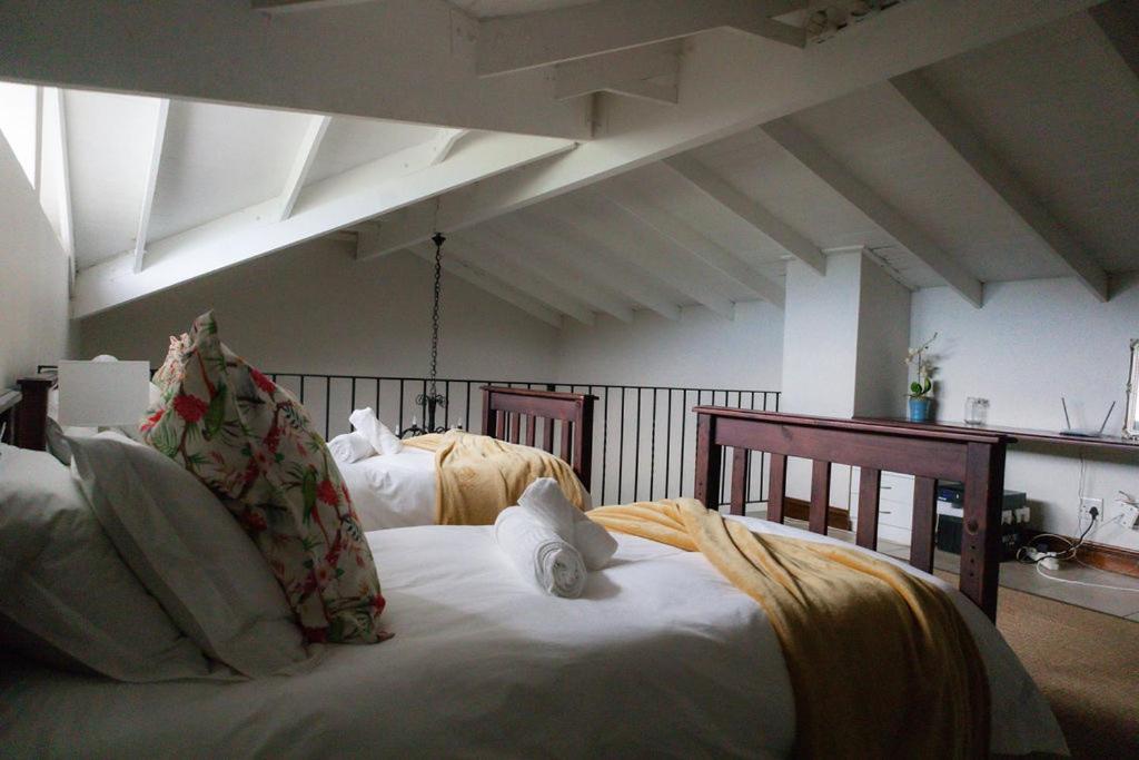 Porterfield Guest House, Champagne Valley Экстерьер фото